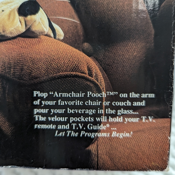 🎩Vintage Armchair Pooch In Original Box with Cup - Picture 6 of 7